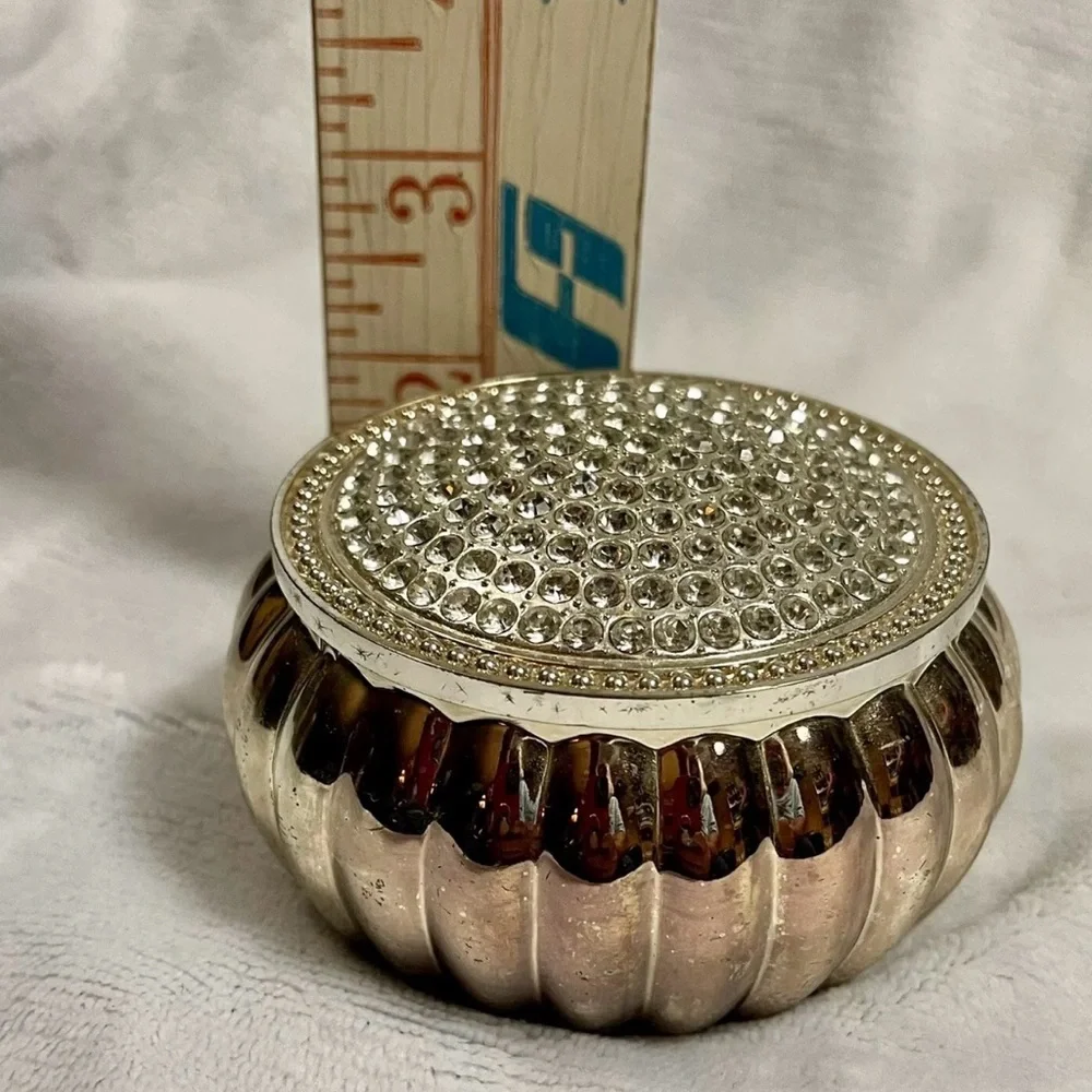 Vintage Silvertone Metal Ribbed Round Jewelry Trinket Jar Rhinestone Covered Lid